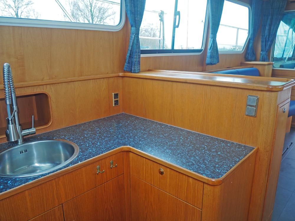 Stuurhuis, Accommodatie